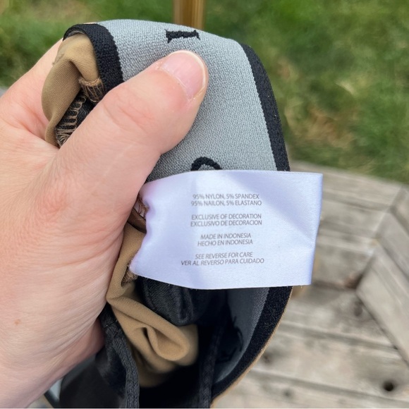 ORVIS ~ Men’s Brown Nylon Outdoor Fishing Cargo Shorts - Picture 8 of 8